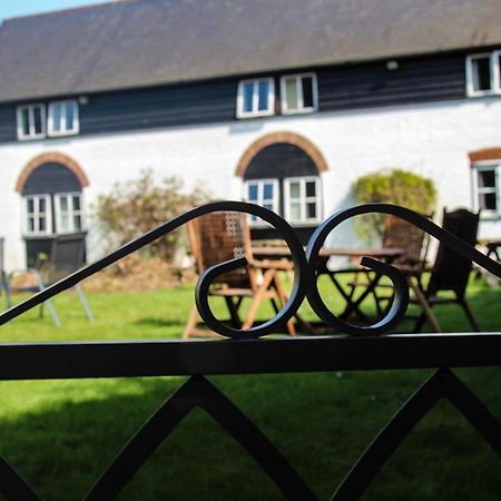 The Waggon And Horses Hotel Great Yeldham Luaran gambar