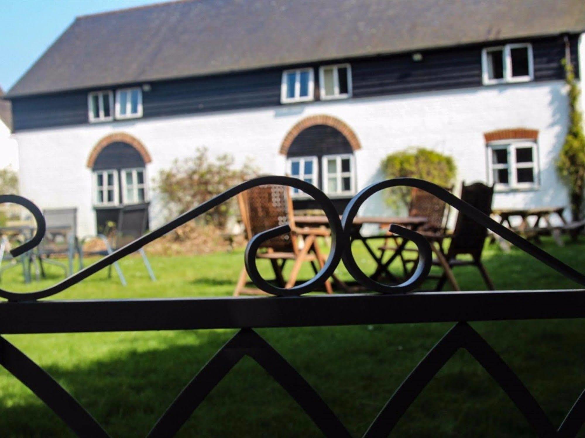 The Waggon And Horses Hotel Great Yeldham Luaran gambar